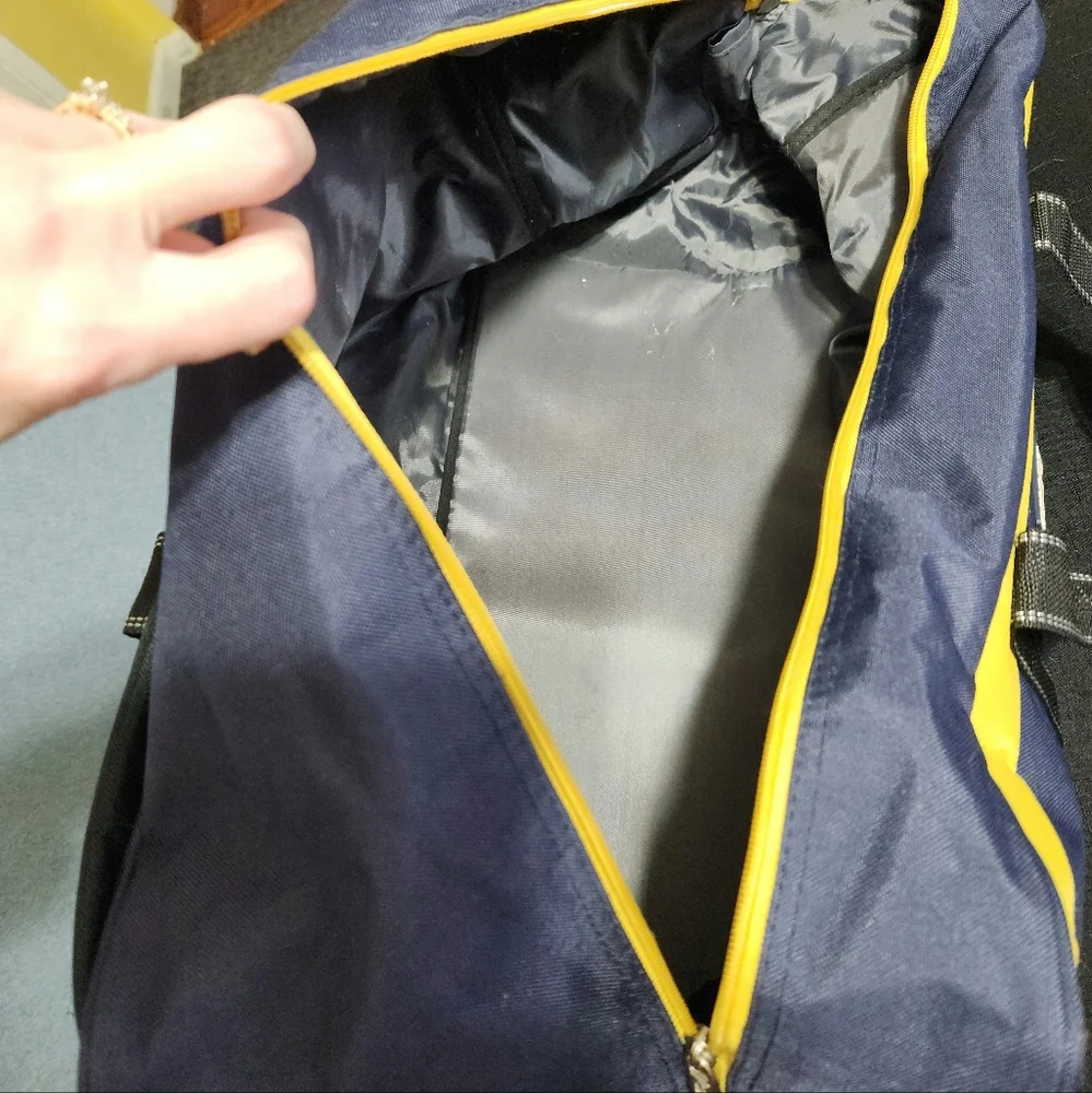 Chaps travel duffle bag